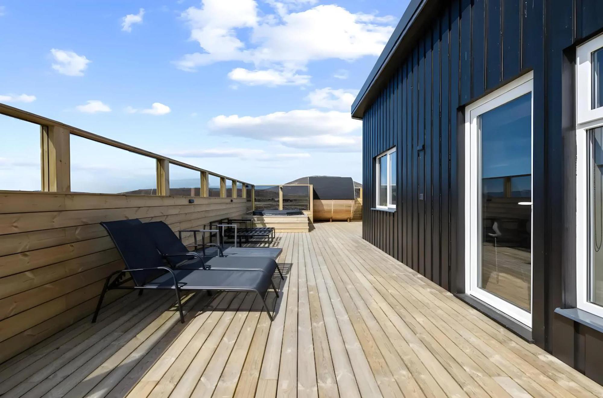 Cozy Cabin With Hot Tub & Sauna - Ultimate Retreat Veithilundur エクステリア 写真
